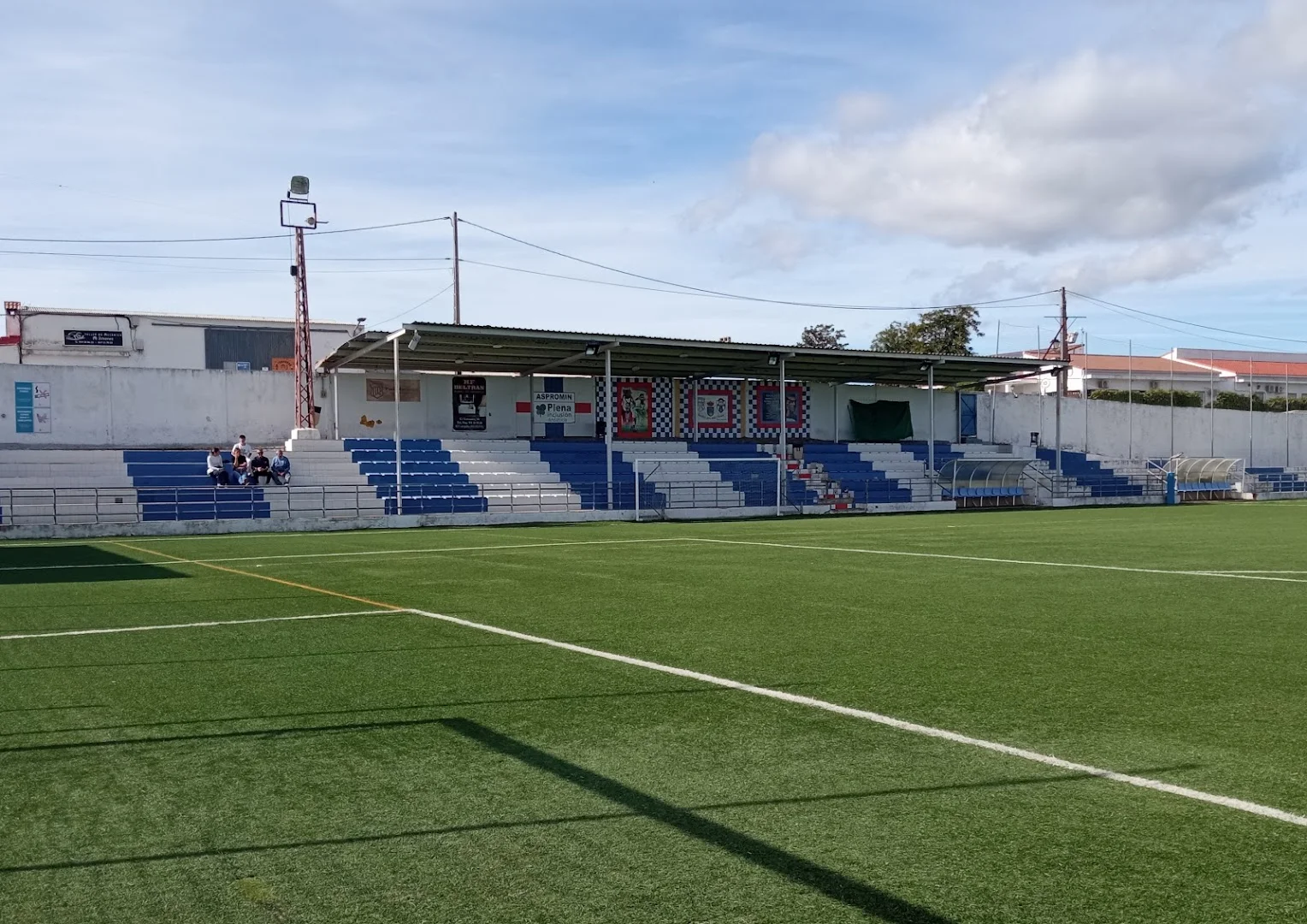 Campo Municipal de Fútbol Francisco Valero Rojas