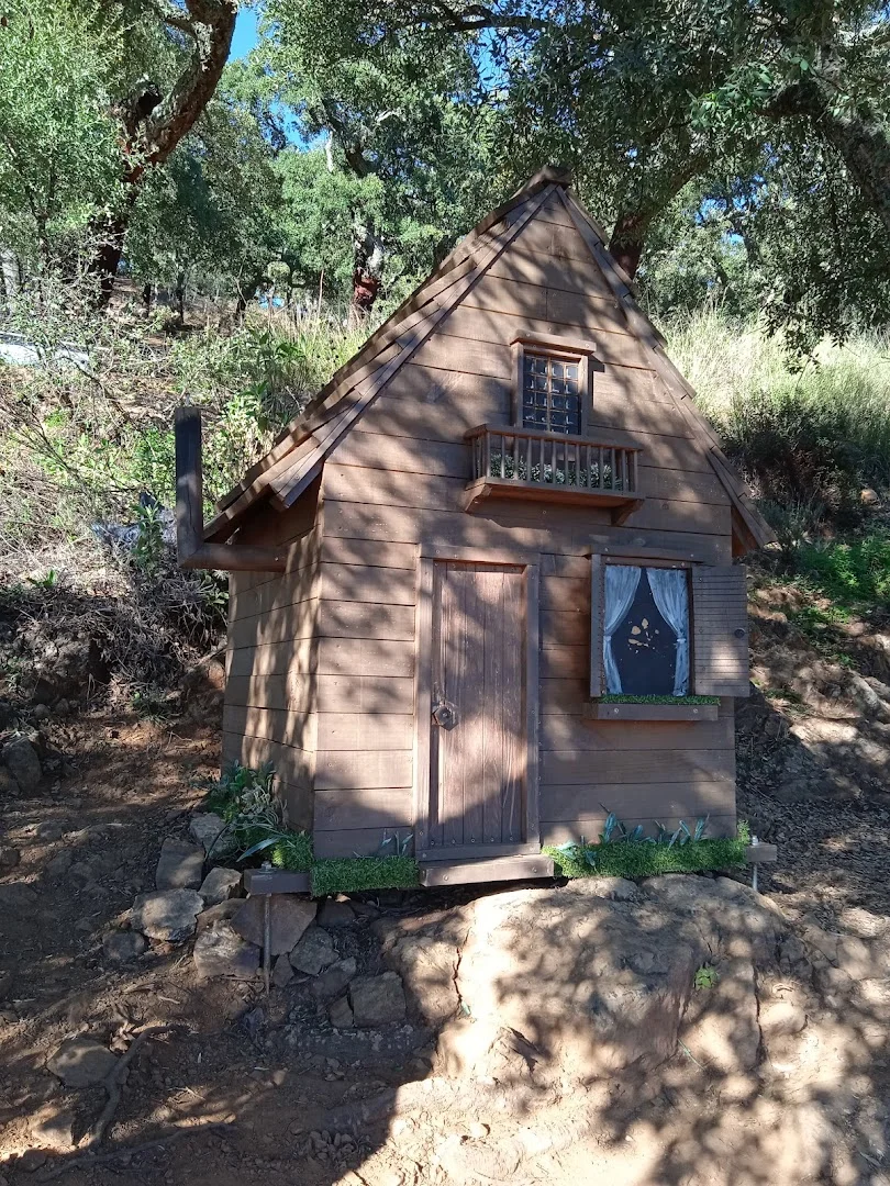 Foto 4 de Casita de Ladrillo de los 3 Cerditos