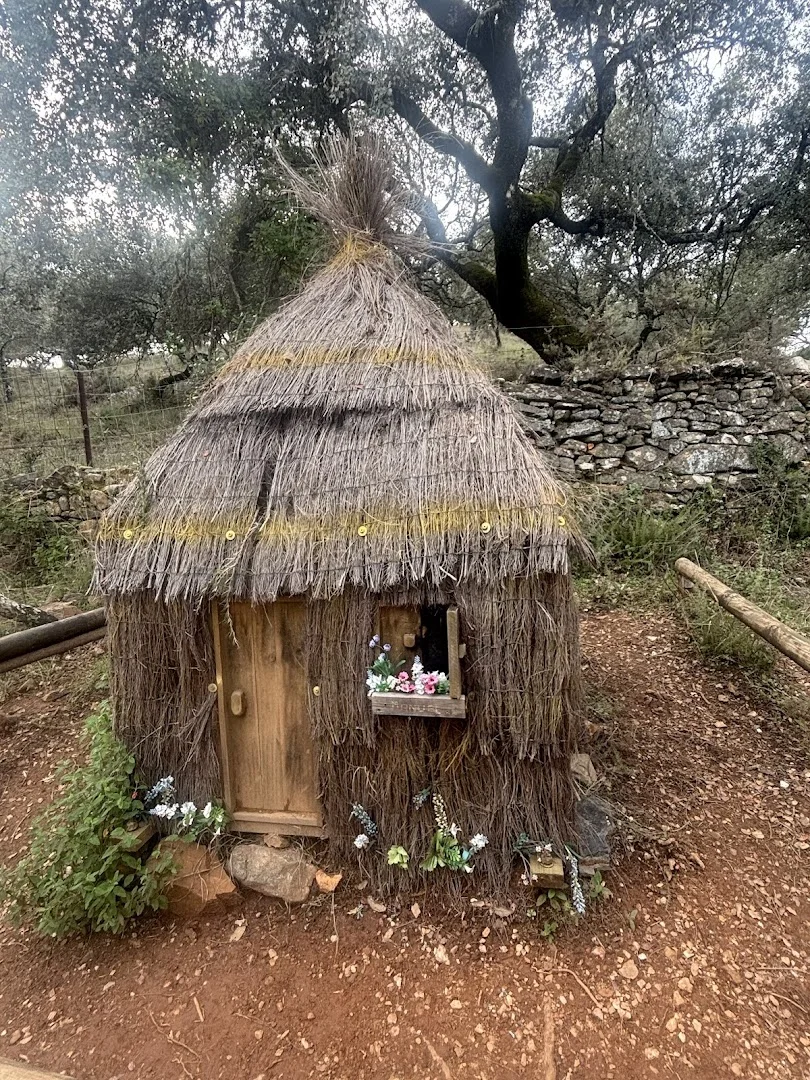 Foto 4 de Casita de Madera de los 3 Cerditos