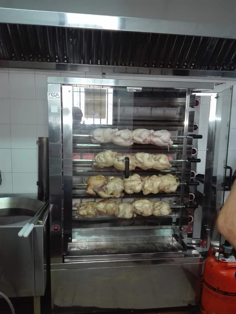 Foto 4 de Churrería y Asador de Pollos Javi
