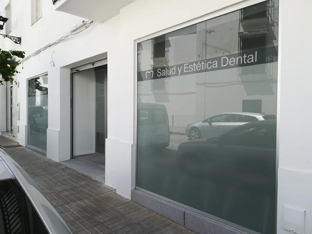 Foto 3 de Clínica Dental Joaquín Márquez Aracena