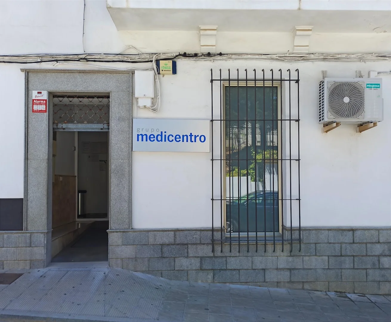 Foto 4 de Clínica Grupo Medicentro Cortegana