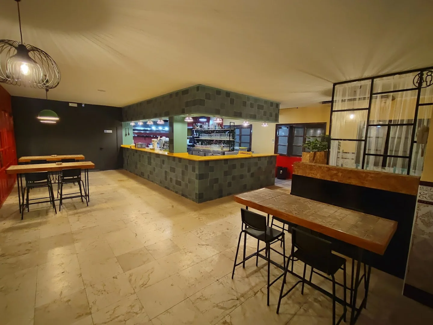 Clp Las Peñas · Restobar