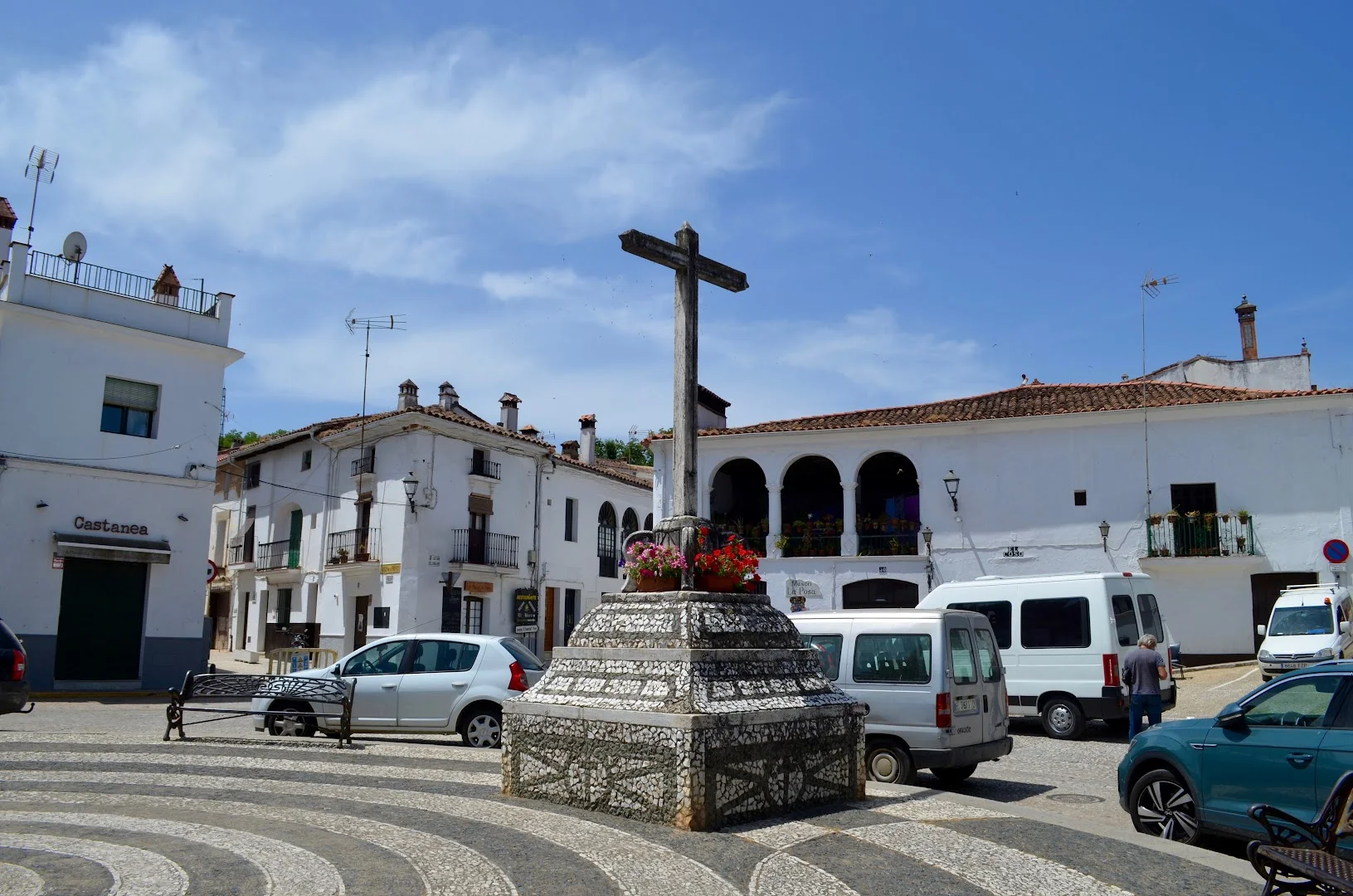 Foto 4 de Cruz de Mármol Fuenteheridos