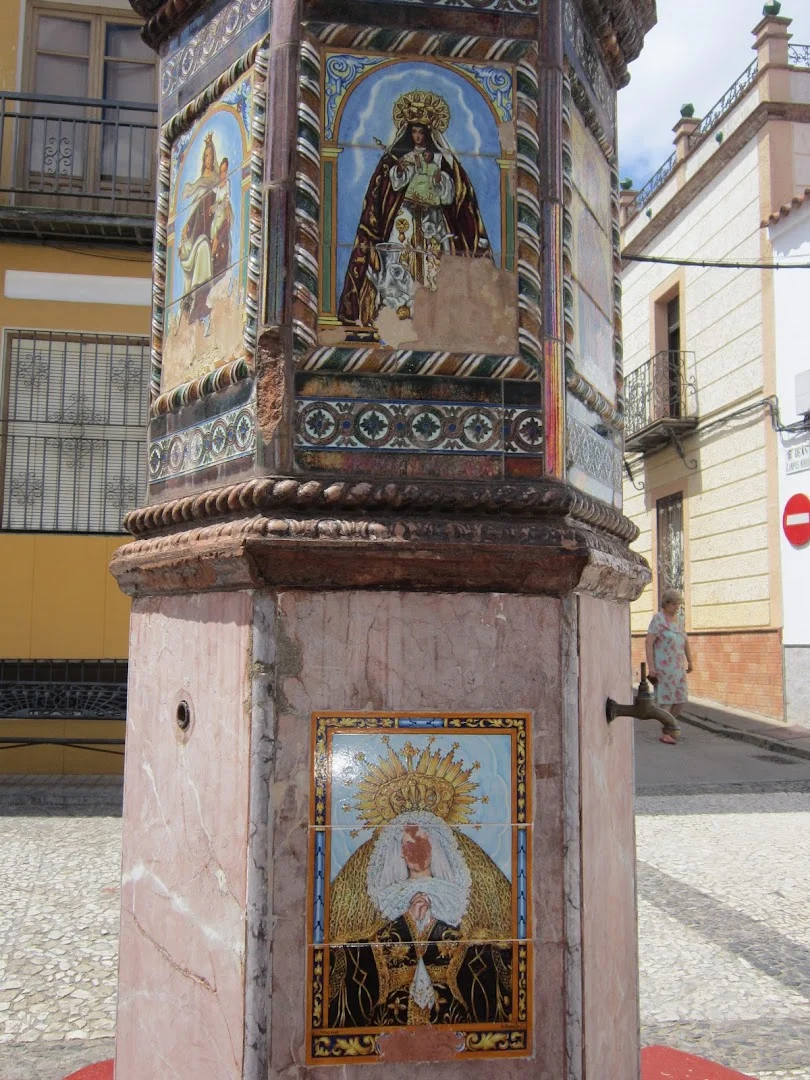 Foto 5 de Cruz-Fuente Del Altozano