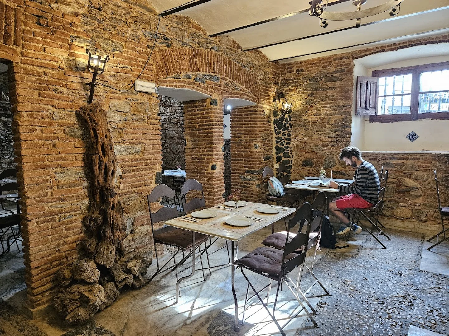 El Sitio Tapas y Vinos