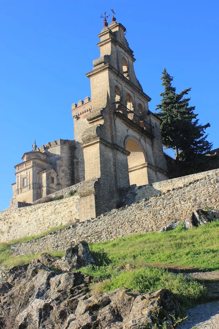 Foto 5 de Espadaña Puerta del Castillo