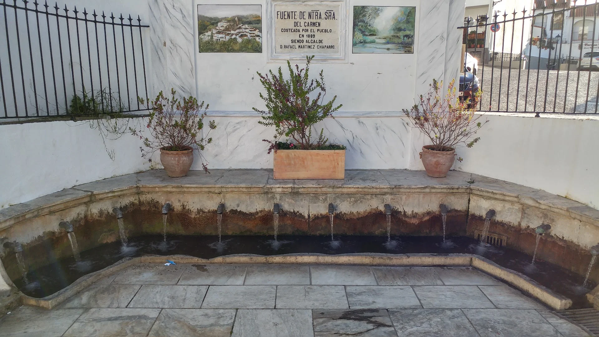 Fuente de Los Doce Caños en Galaroza