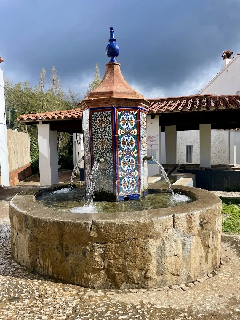 Fuente de los Tres Caños