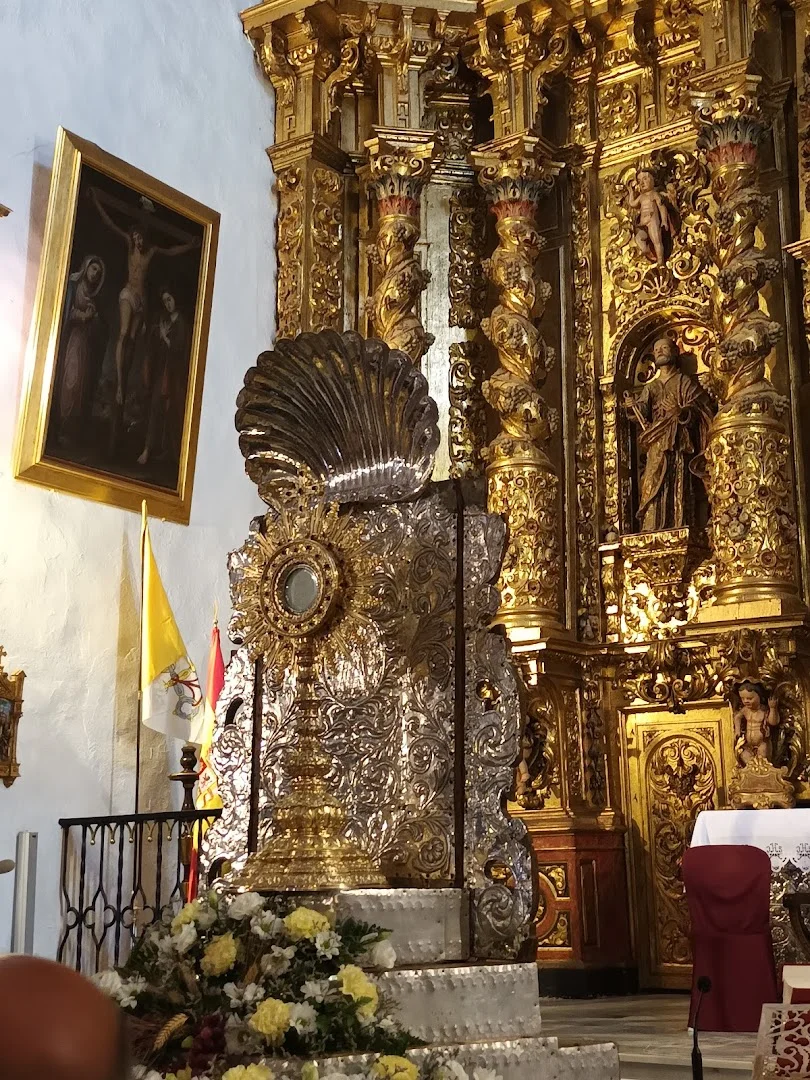 Foto 4 de Iglesia Parroquial "San Miguel Arcangel"