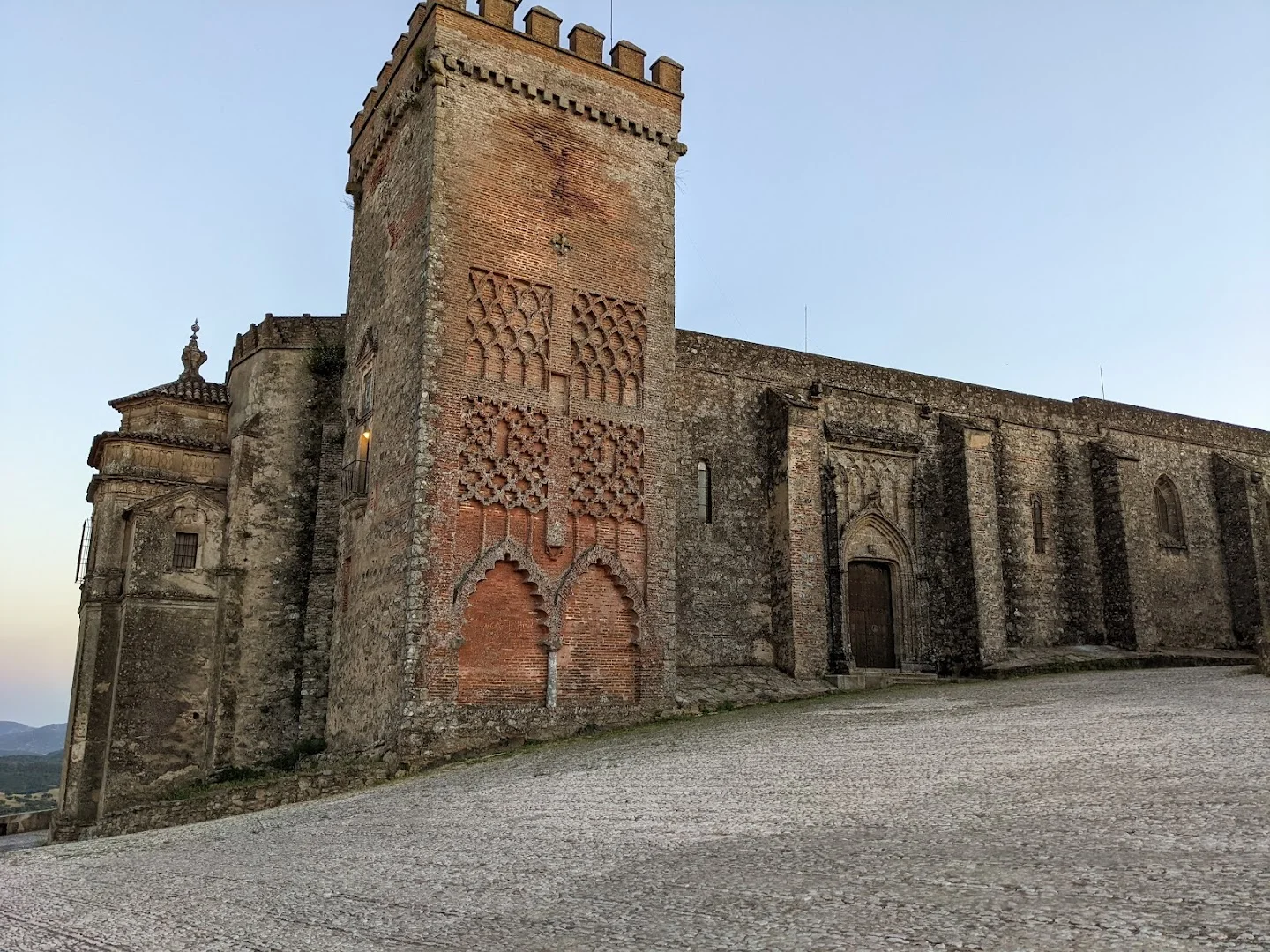 Foto 4 de Iglesia Prior de Nuestra Señora del Mayor Dolor