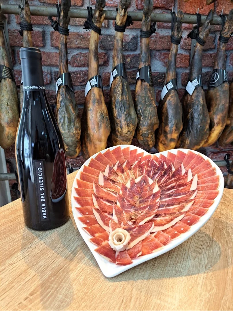 Foto 3 de Jamones y Embutidos Filo Iberico