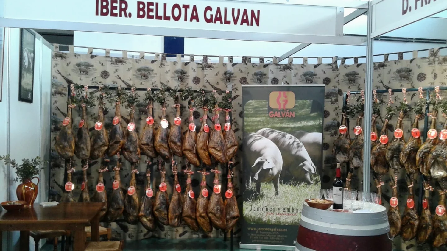 Jamones y Embutidos Galván