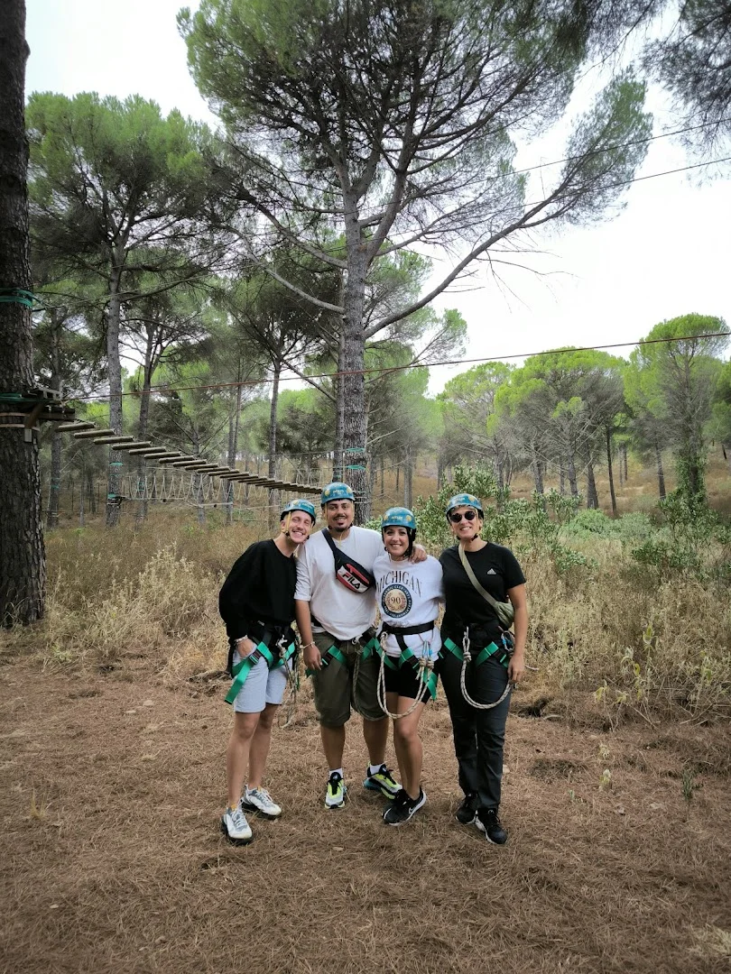 Foto 4 de Parque de Aventura Alcornoquellano