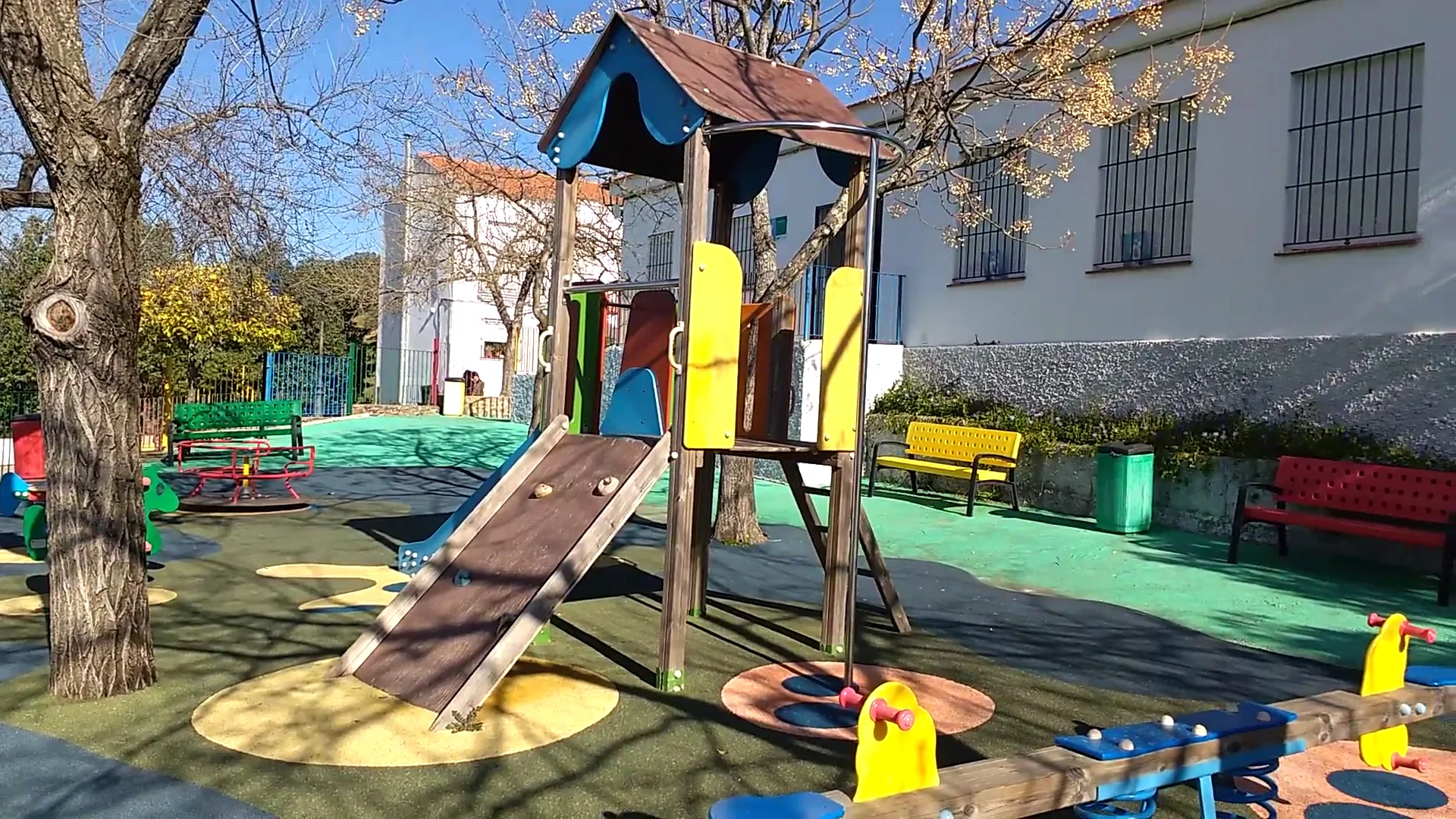 Foto 3 de Parque Infantil