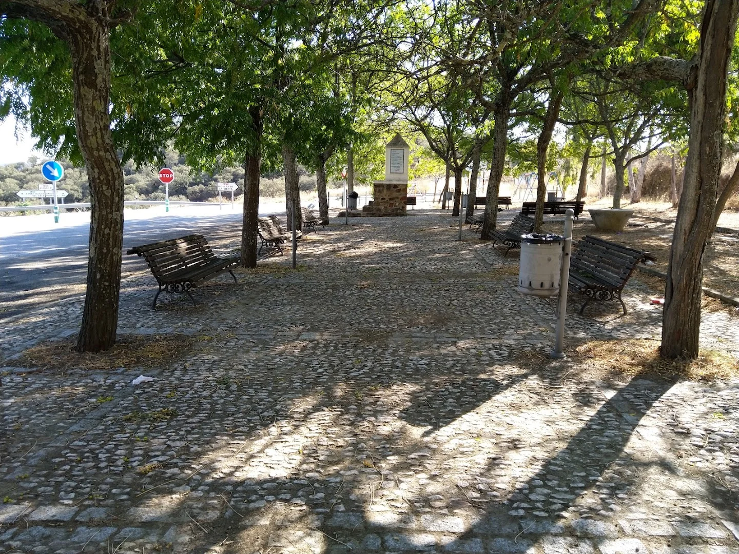 Foto 4 de Parque Público