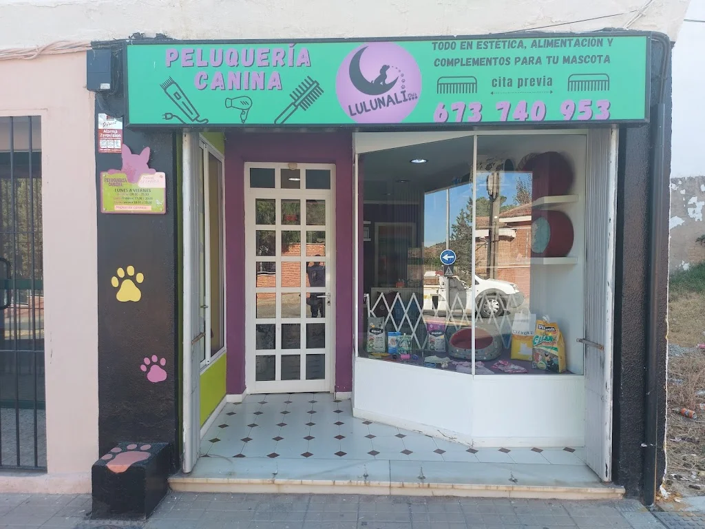 Foto 3 de Peluqueria Canina Lulunali...chis
