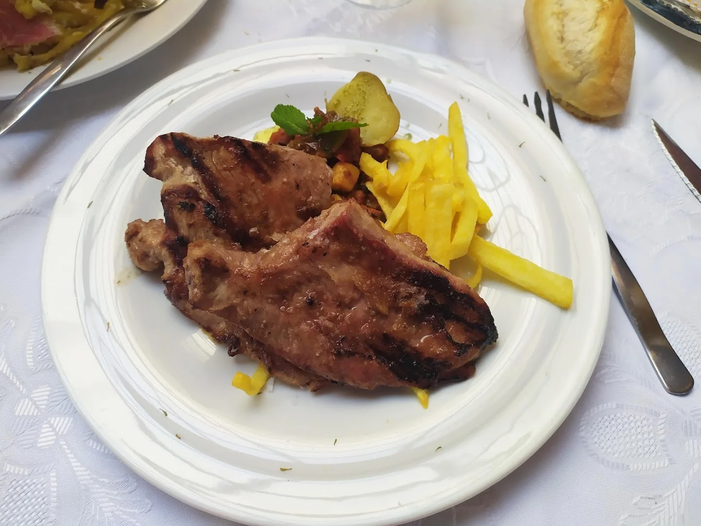 Foto 4 de Restaurante Asador la Angarilla
