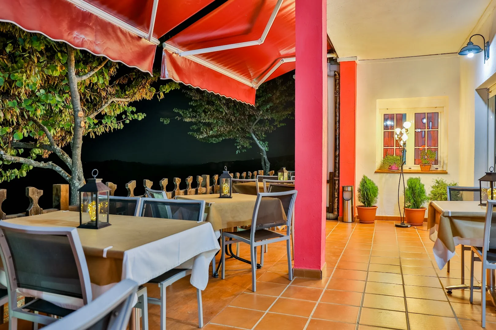 Restaurante Complejo Los Veneros