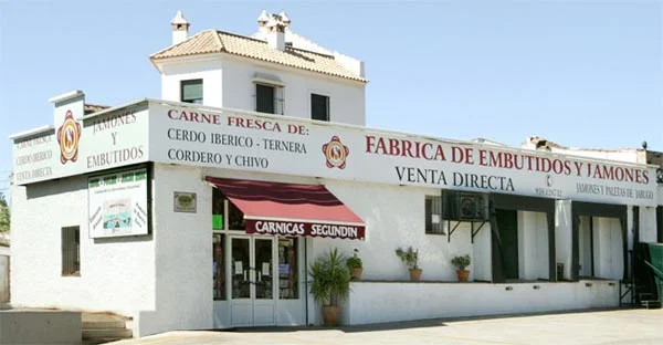 Foto 4 de Segundín - Artesanos del Ibérico
