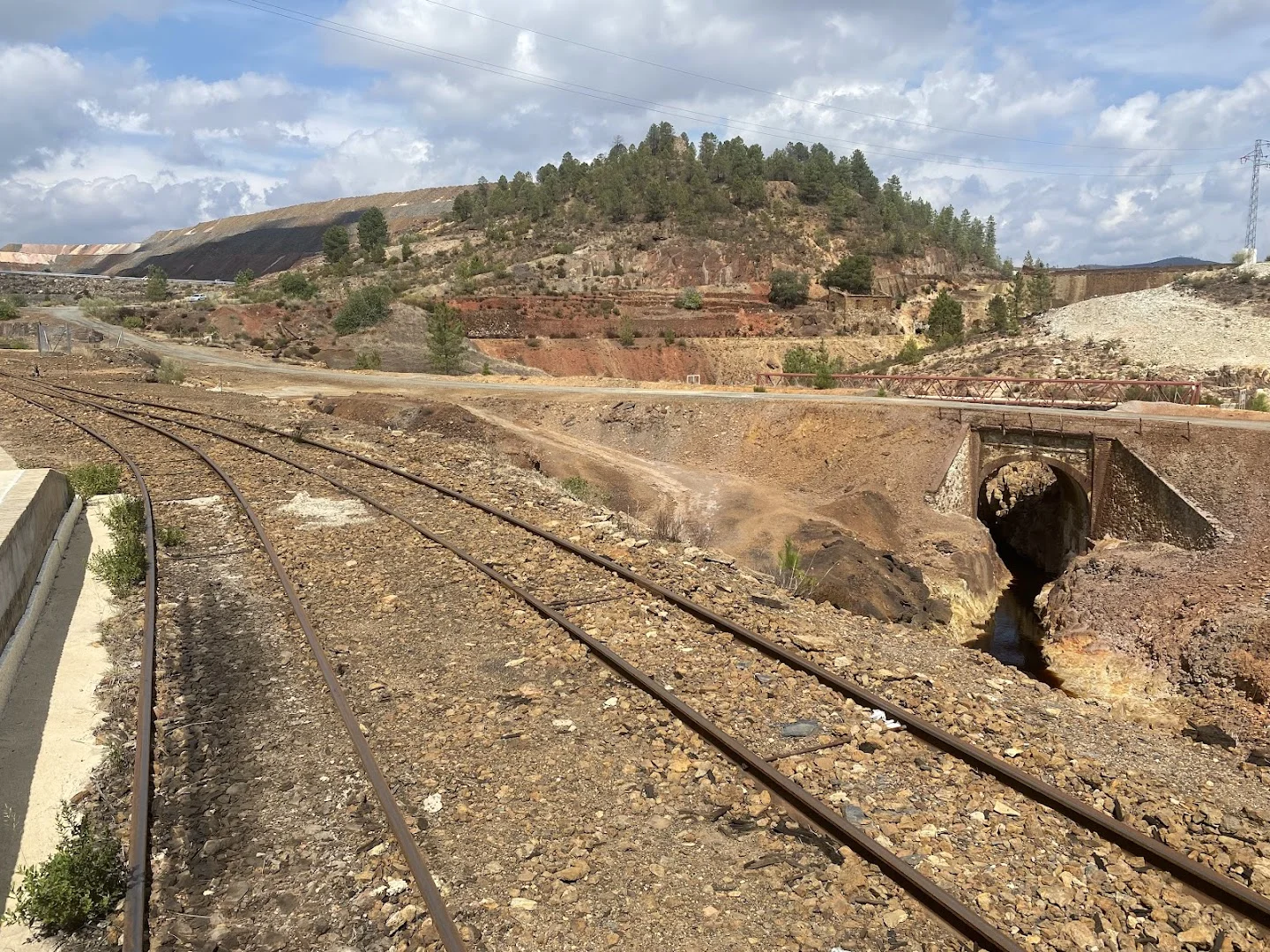 Talleres Mina (Centro de Recepción Ferrocarril Minero)