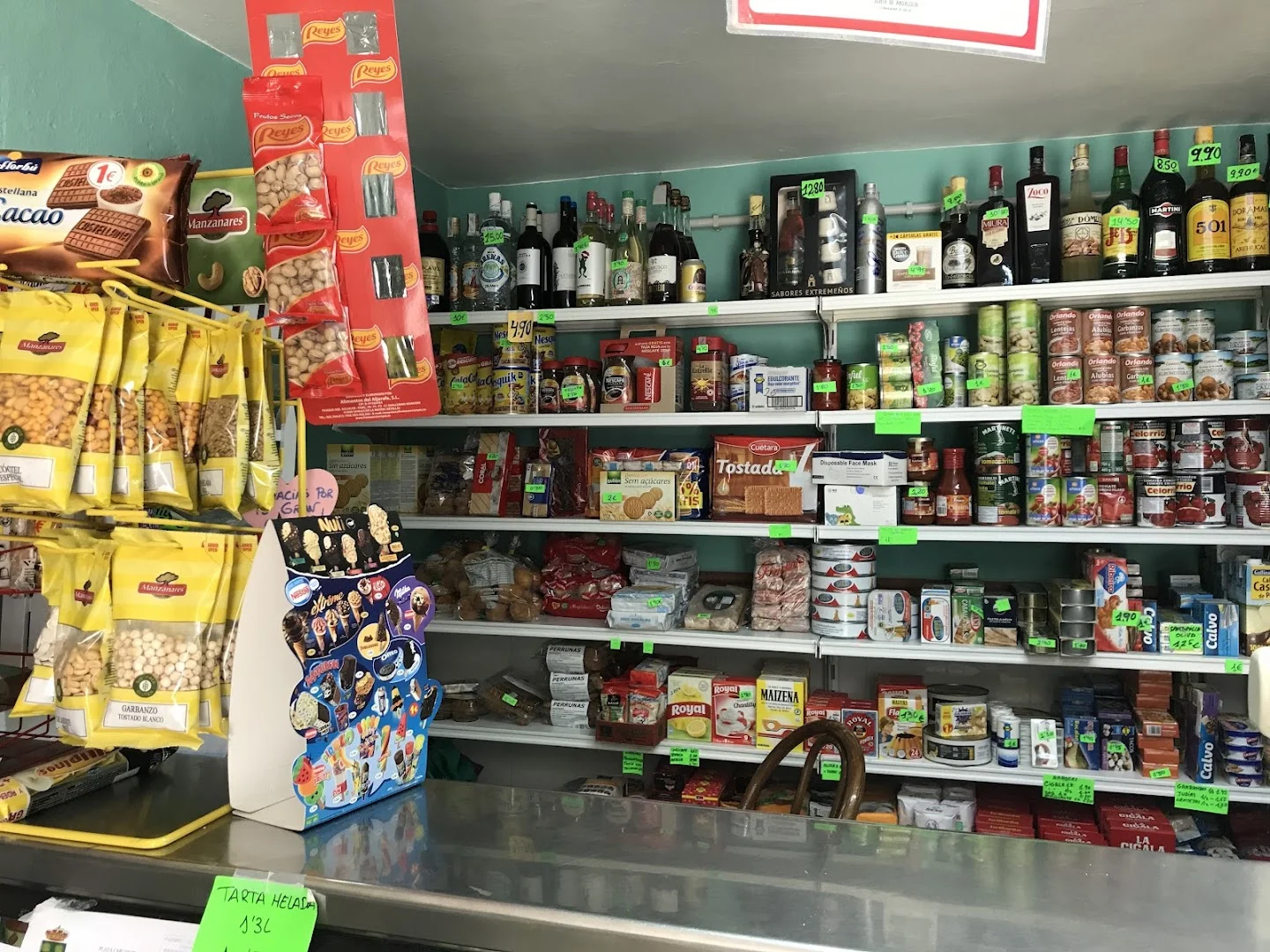 Foto 3 de Tienda Alba (donde Comprar Pan de Horno de Leña delicioso)