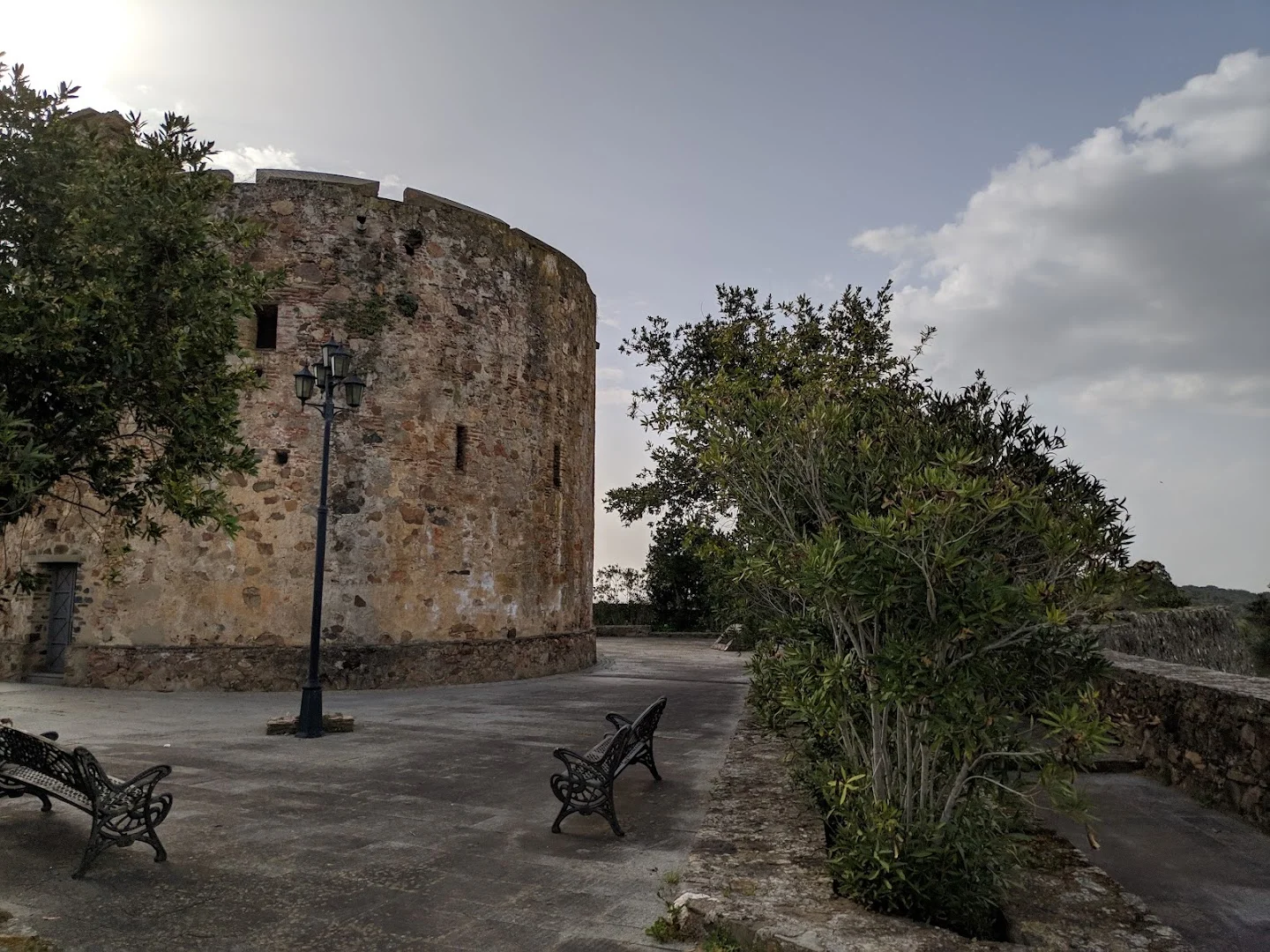 Foto 4 de Torre del homenaje, Castillo de Encinasola.