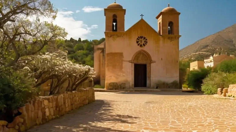 La arquitectura de la ciudad de Aracena muestra una mezcla de calles estrechas, arcos góticos y edificios en colapso bajo un clima árido y seco